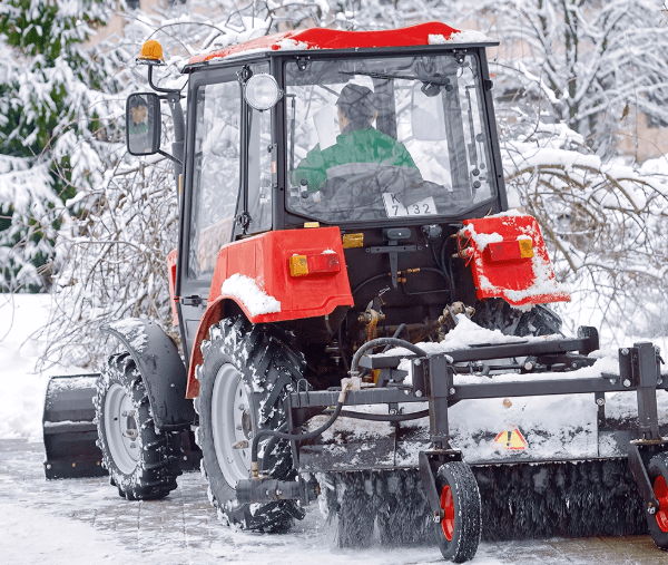 Snow Removal Service: Reliable Commercial and Residential Winter Clearing